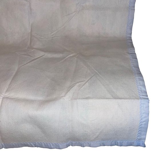 Vintage 1980's Satin Trim Blanket Rocking Horse Bear Doll Train Blocks Excellent - Picture 9 of 10